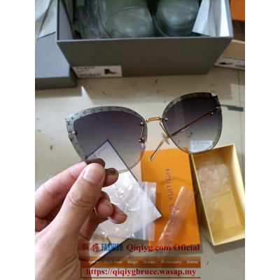 qiqiyg.com Official 2025 Hot Sale Wholesale Fashion Whatsapp:+8613489598361 QQ112