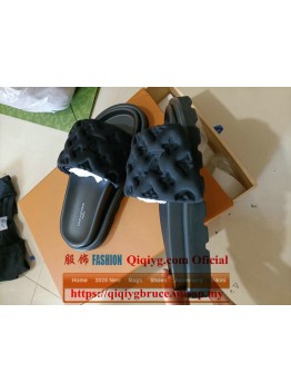 qiqiyg.com Official 2025 Hot Sale Wholesale Fashion Whatsapp:+8613489598361 QQ224