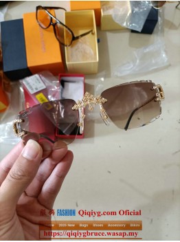 qiqiyg.com Official 2025 Hot Sale Wholesale Fashion Whatsapp:+8613489598361 QQ324